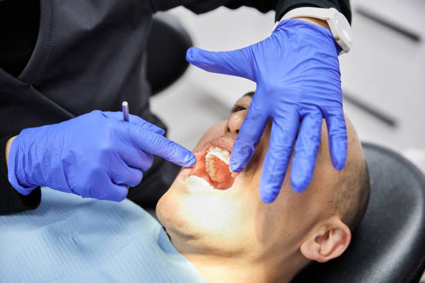 Best Emergency Treatment for Toothache in De Pere, WI